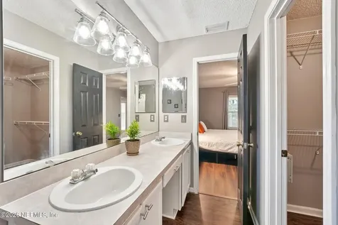 5392 Beatle Court Jacksonville FL 32244