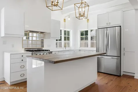 1622 Avoca Place Jacksonville FL 32207