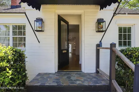 1622 Avoca Place Jacksonville FL 32207