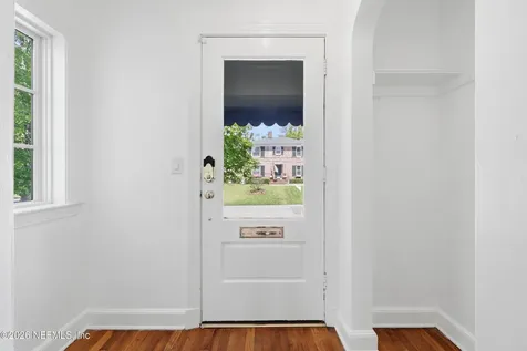1622 Avoca Place Jacksonville FL 32207