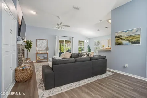 717 Lockwood Lane St. Johns FL 32259