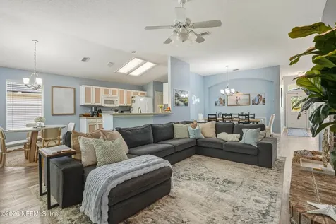717 Lockwood Lane St. Johns FL 32259