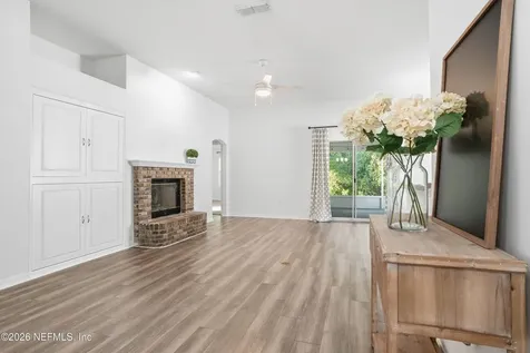 717 Lockwood Lane St. Johns FL 32259