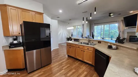 1941 Wages Way Jacksonville FL 32218