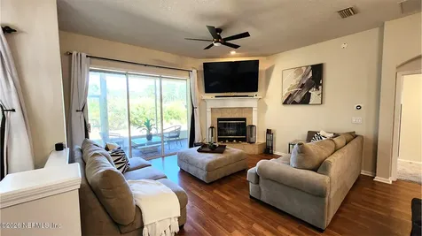 1941 Wages Way Jacksonville FL 32218