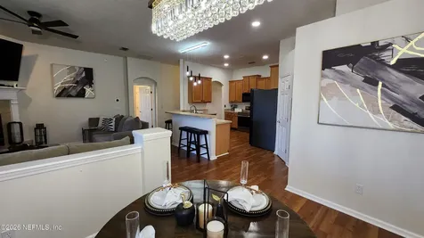 1941 Wages Way Jacksonville FL 32218
