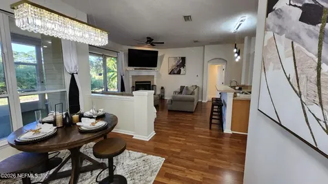 1941 Wages Way Jacksonville FL 32218