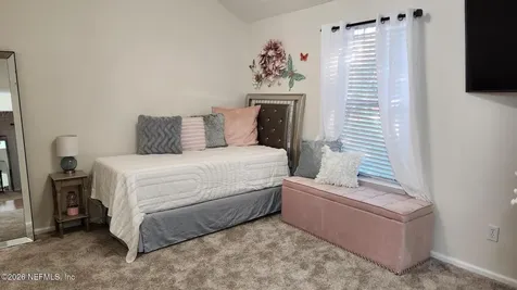 1941 Wages Way Jacksonville FL 32218