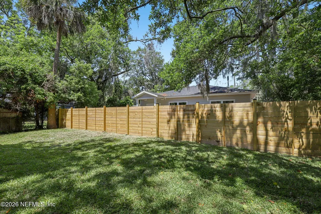 2413 Jerusalem Street Jacksonville FL 32207