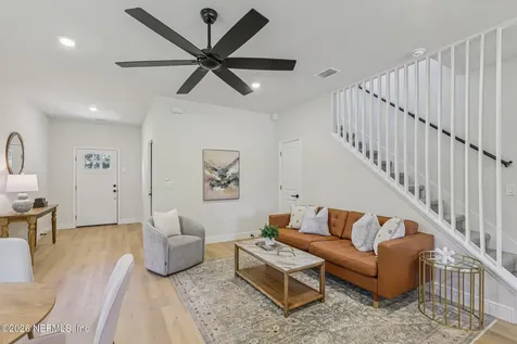 2413 Jerusalem Street Jacksonville FL 32207