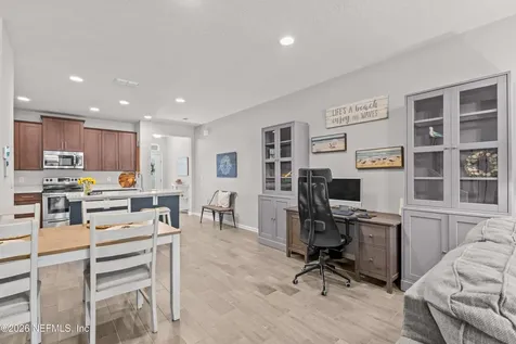 30 Bush Place St. Johns FL 32259