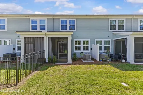 30 Bush Place St. Johns FL 32259