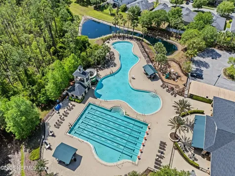 30 Bush Place St. Johns FL 32259