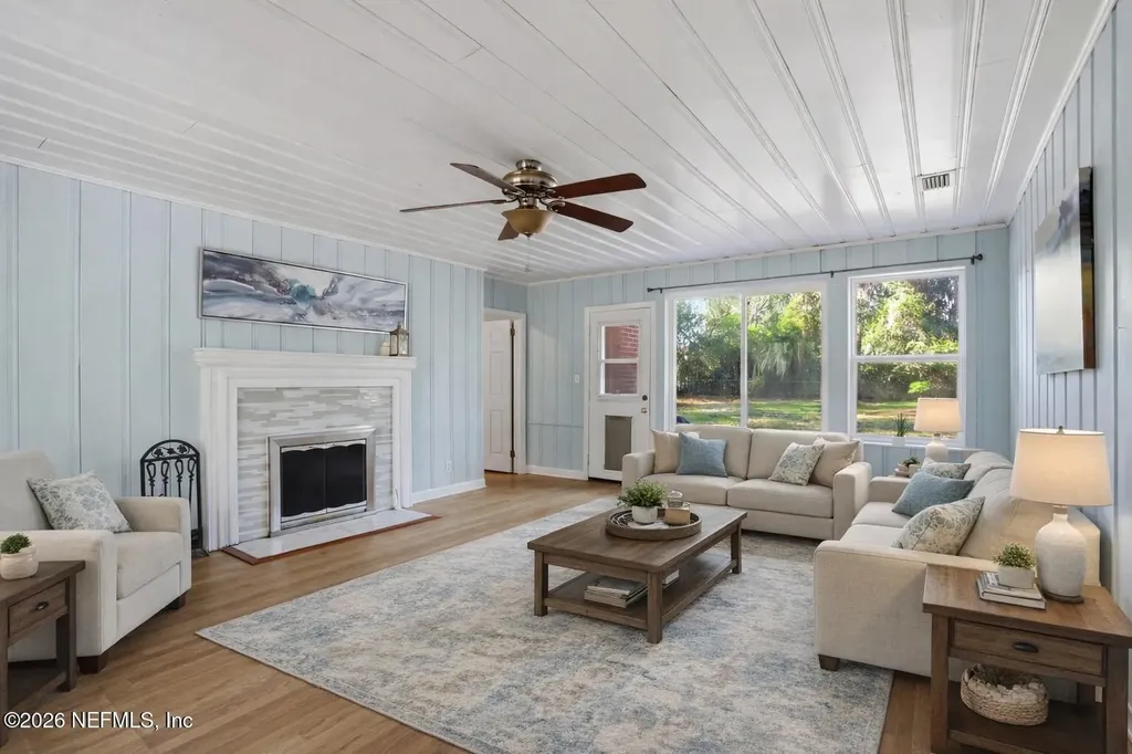 10227 Lakeview Road W Jacksonville FL 32225