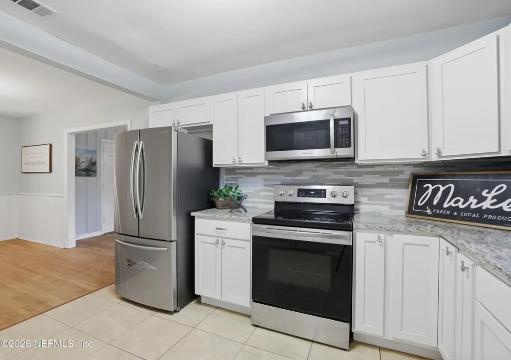 10227 Lakeview Road W Jacksonville FL 32225