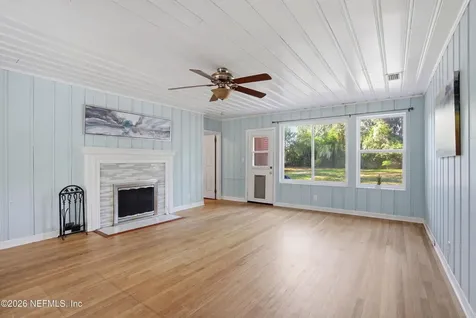 10227 Lakeview Road W Jacksonville FL 32225