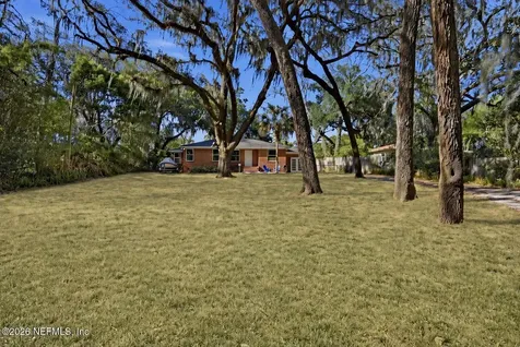 10227 Lakeview Road W Jacksonville FL 32225