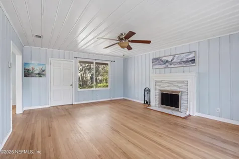 10227 Lakeview Road W Jacksonville FL 32225