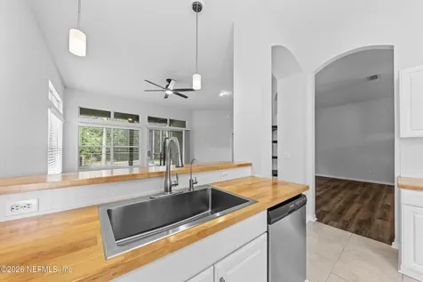 672 Lockwood Lane St. Johns FL 32259