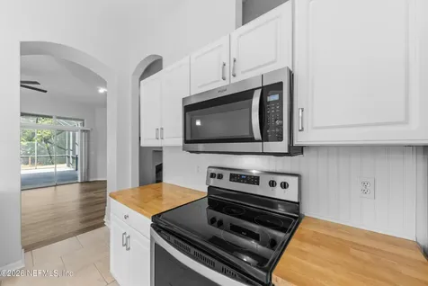 672 Lockwood Lane St. Johns FL 32259