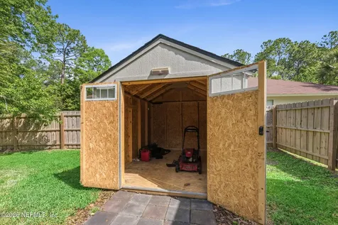 672 Lockwood Lane St. Johns FL 32259