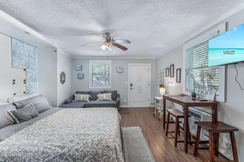 909 Cedar Street Jacksonville FL 32207