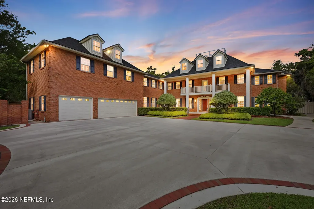 2957 Forest Circle Jacksonville FL 32257