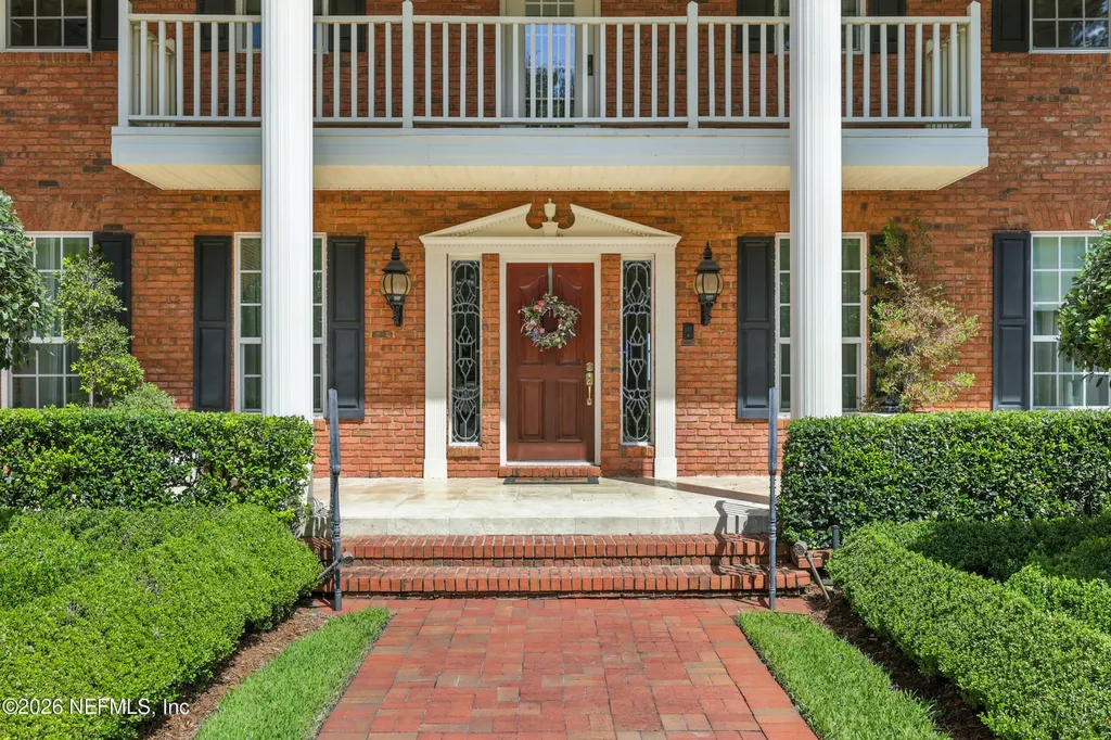 2957 Forest Circle Jacksonville FL 32257