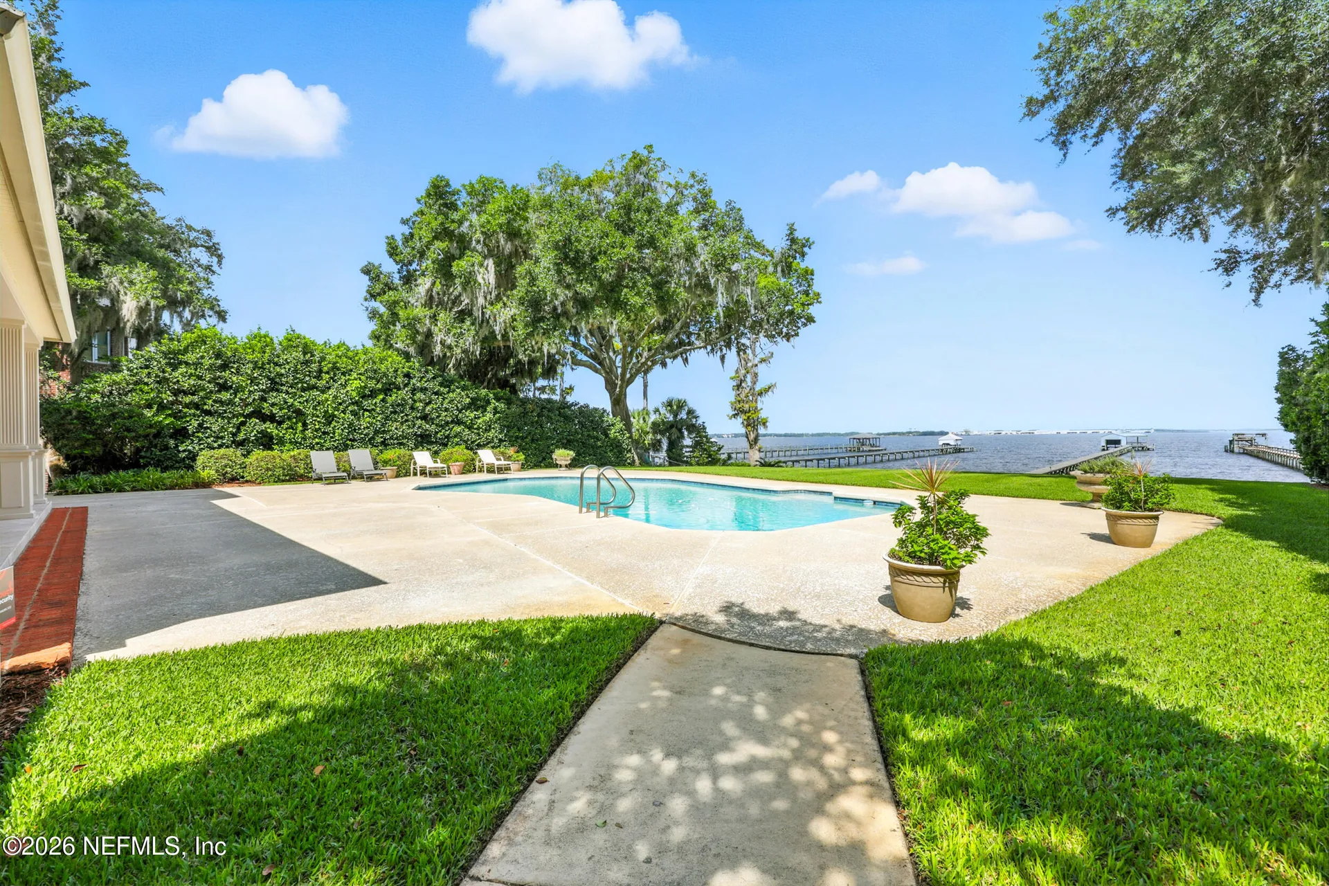 2957 Forest Circle Jacksonville FL 32257