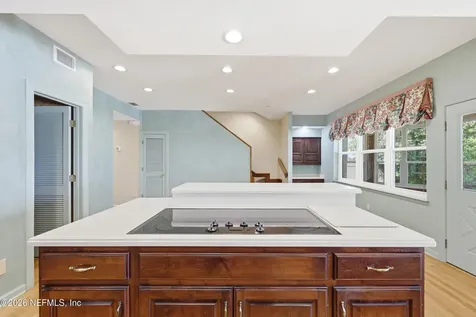 2957 Forest Circle Jacksonville FL 32257