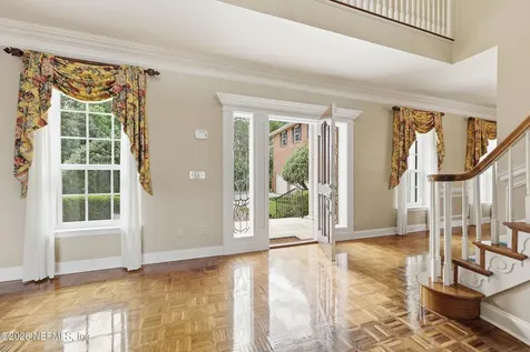 2957 Forest Circle Jacksonville FL 32257