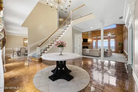 2957 Forest Circle Jacksonville FL 32257