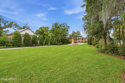2957 Forest Circle Jacksonville FL 32257