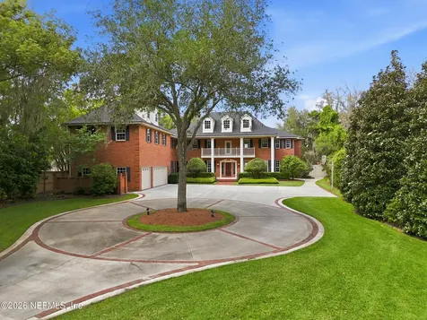 2957 Forest Circle Jacksonville FL 32257