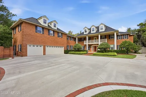 2957 Forest Circle Jacksonville FL 32257
