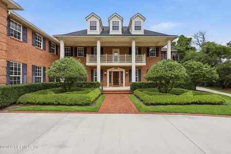 2957 Forest Circle Jacksonville FL 32257
