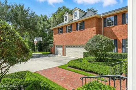 2957 Forest Circle Jacksonville FL 32257