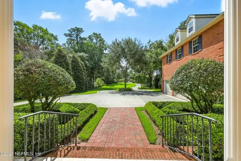 2957 Forest Circle Jacksonville FL 32257