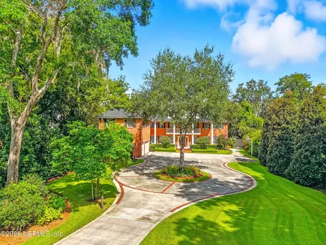 2957 Forest Circle Jacksonville FL 32257