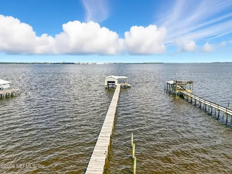 2957 Forest Circle Jacksonville FL 32257
