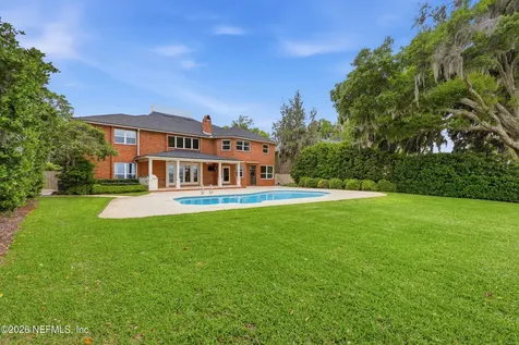 2957 Forest Circle Jacksonville FL 32257