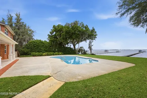 2957 Forest Circle Jacksonville FL 32257