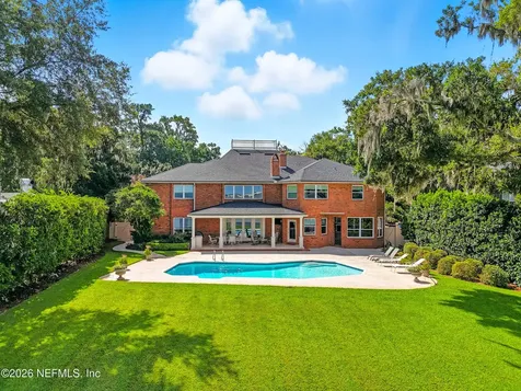2957 Forest Circle Jacksonville FL 32257