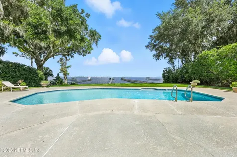 2957 Forest Circle Jacksonville FL 32257
