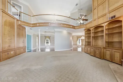 2957 Forest Circle Jacksonville FL 32257