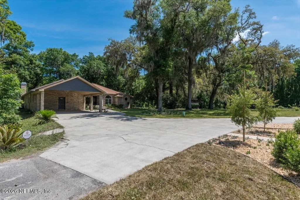 2005 Bennett Road St. Augustine FL 32092