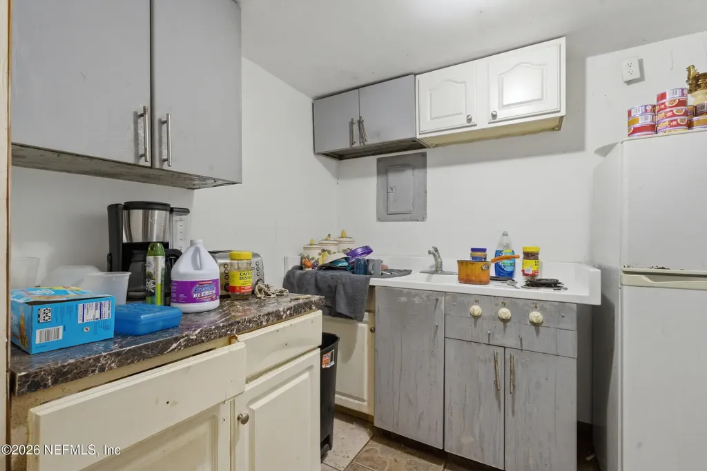 278 E 46th Street Jacksonville FL 32208