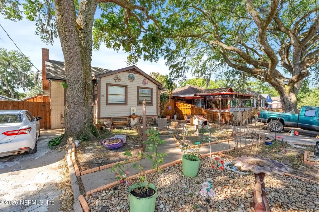 278 E 46th Street Jacksonville FL 32208