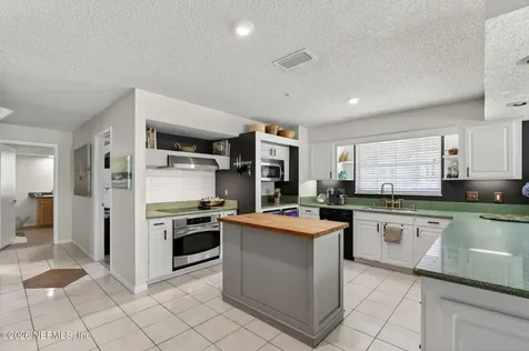 10440 Sylvan Lane W Jacksonville FL 32257