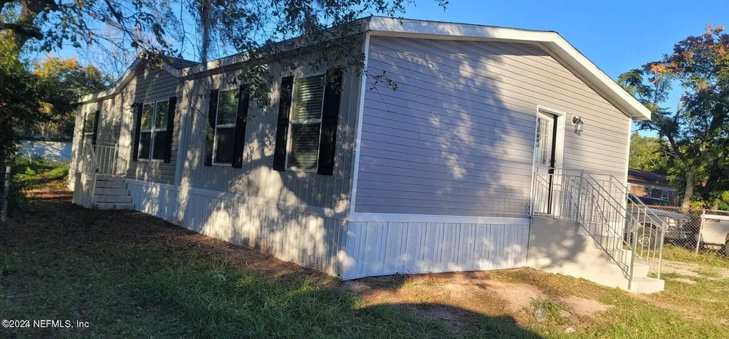 8155 Devoe Street Jacksonville FL 32220
